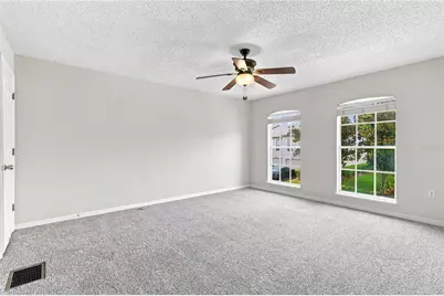 9912 Ashburn Lake Drive, Tampa, FL 33610 - Photo 10