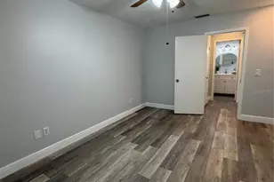 8350 Burgundy Dr N, Pinellas Park, FL 33781 - Photo 14