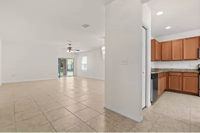 8932 Excelsior Loop, Venice, FL 34293 - Photo 6