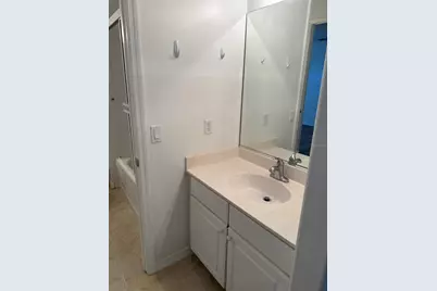 6952 Prosperity Circle #408, Sarasota, FL 34238 - Photo 12