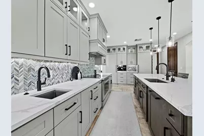 795 Marbury Lane, Longboat Key, FL 34228 - Photo 22