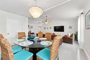 2060 6th St, Sarasota, FL 34237 - Photo 8