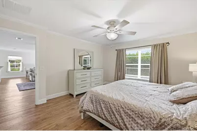 305 65th Avenue E, Bradenton, FL 34203 - Photo 20