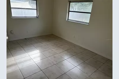 2204 54th Avenue Drive W, Bradenton, FL 34207 - Photo 8