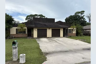 2204 54th Avenue Drive W, Bradenton, FL 34207 - Photo 4