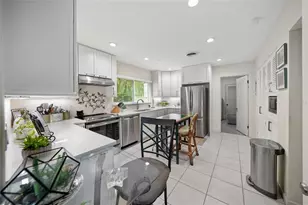 1820 Stanford Ln, Sarasota, FL 34231 - Photo 8