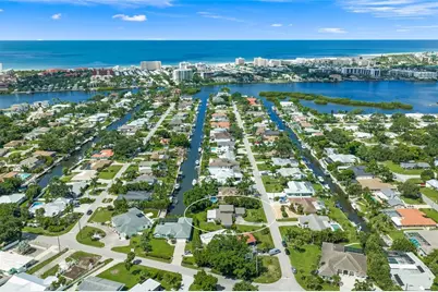 1820 Stanford Lane, Sarasota, FL 34231 - Photo 4