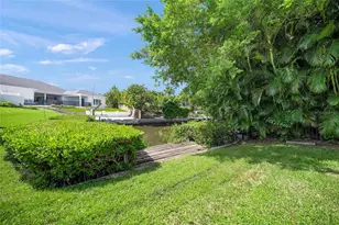 1820 Stanford Ln, Sarasota, FL 34231 - Photo 32