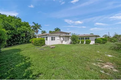 1820 Stanford Lane, Sarasota, FL 34231 - Photo 30