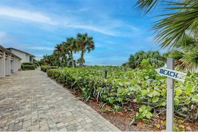 1200 E Peppertree Lane #505, Sarasota, FL 34242 - Photo 30
