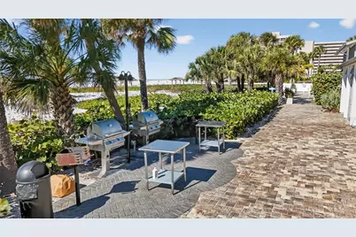 1200 E Peppertree Lane #505, Sarasota, FL 34242 - Photo 32