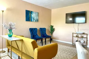 2050 Arlington St, Sarasota, FL 34239 - Photo 4