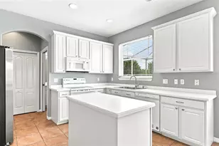 2386 Pecan Dr, North Port, FL 34289 - Photo 16