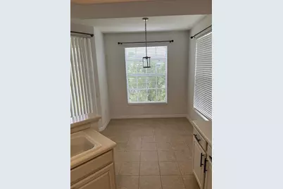 7046 Prosperity Circle #902, Sarasota, FL 34238 - Photo 6