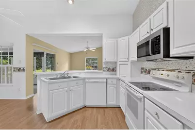 25042 Riverwalk Drive, Leesburg, FL 34748 - Photo 16