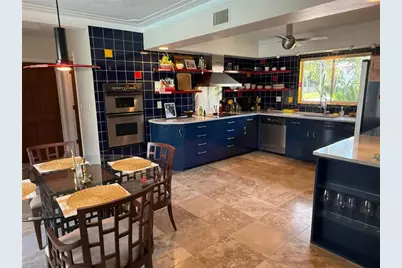 5541 Cape Aqua Drive, Sarasota, FL 34242 - Photo 26
