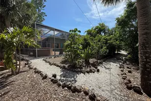 5541 Cape Aqua Dr, Sarasota, FL 34242 - Photo 14