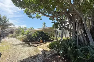 5541 Cape Aqua Dr, Sarasota, FL 34242 - Photo 18