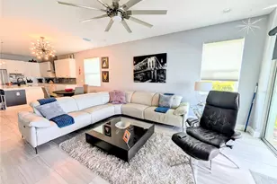 4844 Antrim Dr, Sarasota, FL 34240 - Photo 8