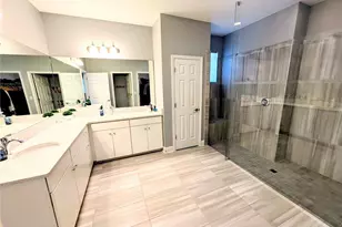 4844 Antrim Dr, Sarasota, FL 34240 - Photo 12