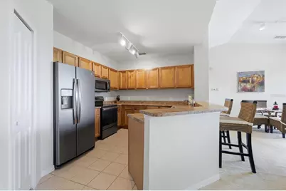 8325 38th Street Circle E #307, Sarasota, FL 34243 - Photo 14