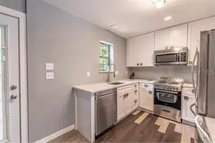 256 Ravenswood Blvd, Port Charlotte, FL 33954 - Photo 6