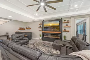 469 Baneberry Ct, Nokomis, FL 34275 - Photo 6