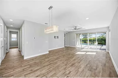 4745 Antrim Drive, Sarasota, FL 34240 - Photo 10