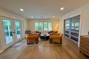 1833 Pandora Dr, Sarasota, FL 34231 - Photo 8