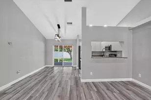 5815 33rd Dr E, Palmetto, FL 34221 - Photo 8