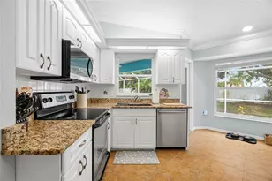 1730 Nelda Ln, Sarasota, FL 34232 - Photo 6