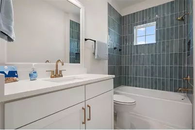 7646 Seaflower Parkway, Bradenton, FL 34210 - Photo 28