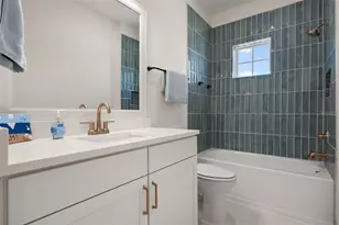 7646 Seaflower Pkwy, Bradenton, FL 34210 - Photo 28