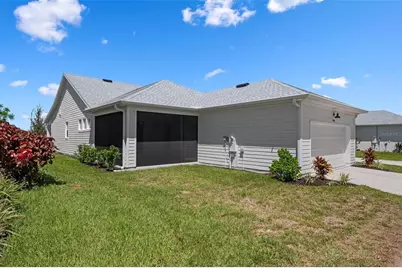 7646 Seaflower Parkway, Bradenton, FL 34210 - Photo 32
