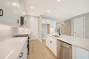 8071 Anthirium Loop, Sarasota, FL 34240 - Photo 10