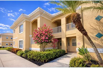 6318 Grand Oak Circle #201, Bradenton, FL 34203 - Photo 2