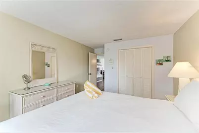 600 Manatee Avenue #226, Holmes Beach, FL 34217 - Photo 22