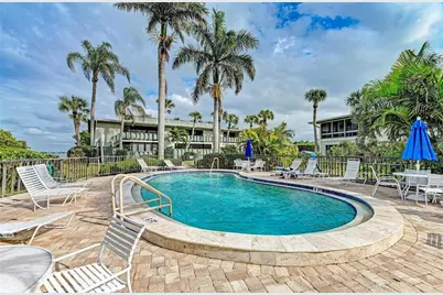 600 Manatee Avenue #226, Holmes Beach, FL 34217 - Photo 32