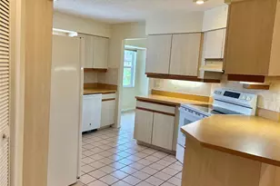 8123 Bessemer Ave, North Port, FL 34287 - Photo 8