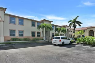 15441 Bellamar Cir, Fort Myers, FL 33908 - Photo 46