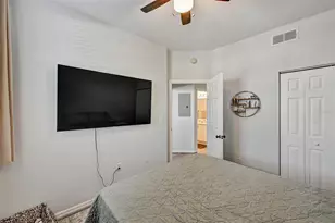 15441 Bellamar Cir, Fort Myers, FL 33908 - Photo 20