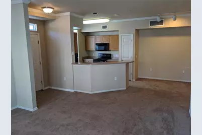 5570 Rosehill Road #102, Sarasota, FL 34233 - Photo 4