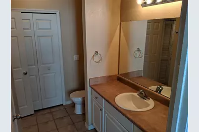 5570 Rosehill Road #102, Sarasota, FL 34233 - Photo 6