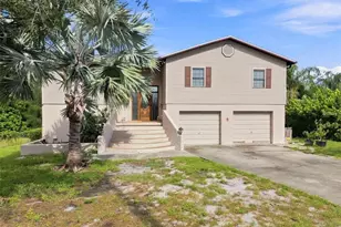 5 Venetian Ct, Tarpon Springs, FL 34689 - Photo 2
