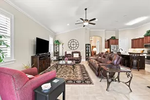 2341 Lake James Way, Lakeland, FL 33810 - Photo 8