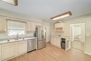 5423 21st St W, Bradenton, FL 34207 - Photo 16