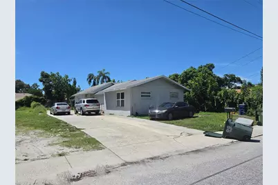 1222 17th Street W, Bradenton, FL 34205 - Photo 1