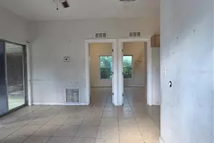 1222 17th St W, Bradenton, FL 34205 - Photo 10