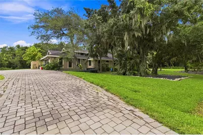 902 Drakeswood Court, Sarasota, FL 34232 - Photo 4
