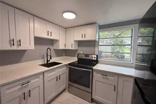669 Avenue B NW, Winter Haven, FL 33881 - Photo 6